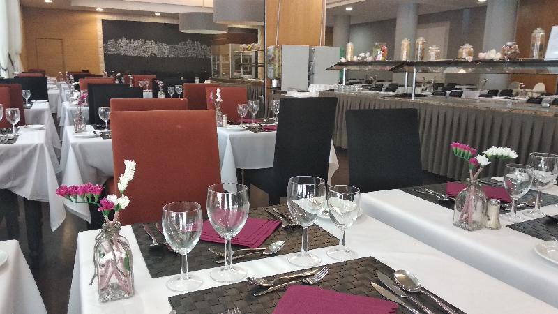 אפרטהוטל אלבופיירה Cheerfulway Balaia Plaza מראה חיצוני תמונה